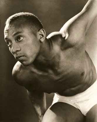 Jesse Owens, by Lusha Nelson, 1935 publ. September 1935.
Credit: Courtesy Condé Nast Archive