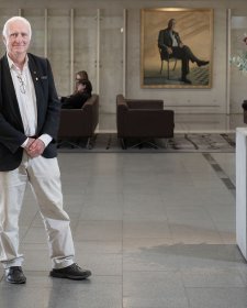 Robyn Williams AO