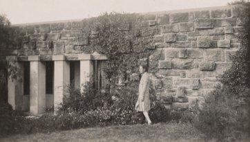 Marion Mahony Griffin at Castlecrag, New South Wales, 1930 Jorma Pohjanpalo