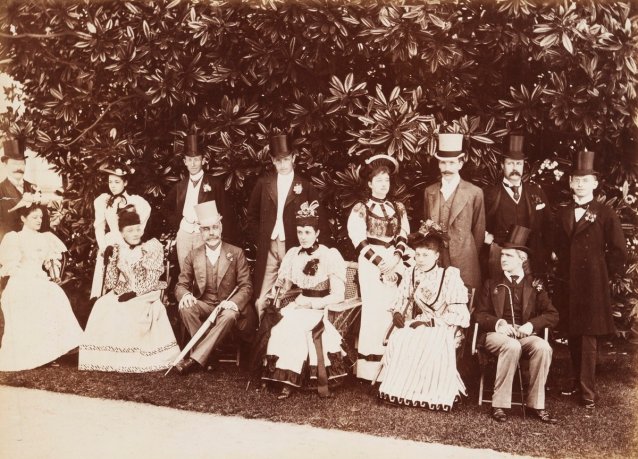 Governor Sir Robert Duff with Lady Duff, Lord Hopetoun and Vice-Regal Party