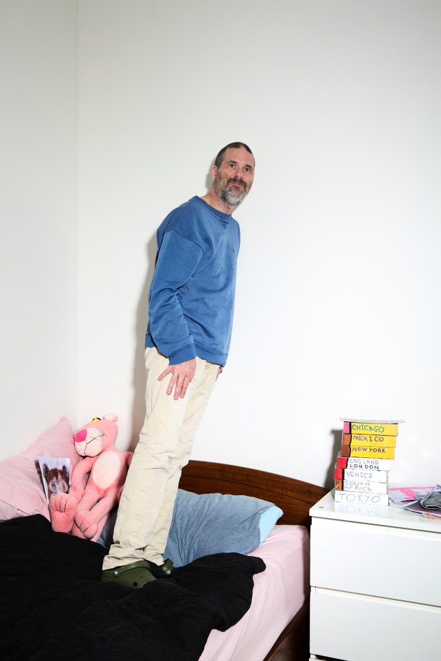 Artist Thom Roberts, 2025