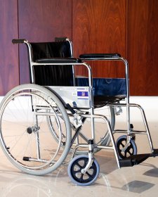 An example of the wheelchairs available at the Gallery