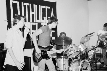 Guthugga Pipeline, Christmas Show, upstairs, The (old) Griffin Centre, Civic, 22 December 1979.  Gavin 'Gus' Butler (vocals), Nick Ketley (guitar) 'pling