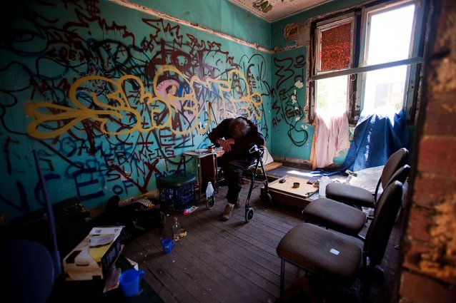 Midday in the squat, 2009