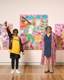 Cathy Freeman meeting Kaylene Whiskey