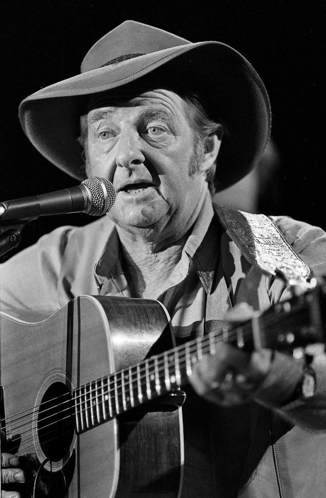 Slim Dusty photographed in Charters Towers, Queensland as part of the filming of ‘The Slim Dusty Movie’, 1983 David Parker