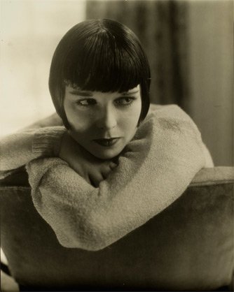 Louise Brooks, by Edward Steichen, 1928 publ. January 1929.
Credit: Bequest of Edward Steichen by Direction of Joanna T. Steichen. Courtesy of George Eastman House