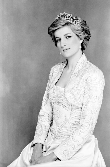 Official portrait of Diana, Princess of Wales, 26 February 1990 by Terence Donovan