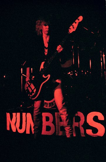The Numbers, Annalisse Morrow, (bass, vocals), ANU Refectory 18 September 1979 'pling