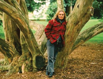 Dorothy Porter, Botanic Gardens, Melbourne, c. 1998