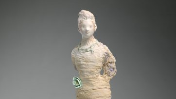 Woman with green rose (Portrait of Julia Zemiro) Woman with green rose (Portrait of Julia Zemiro)